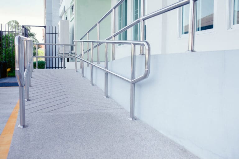 Commercial Concrete & Curbing Services | Pave America